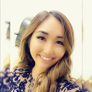 Meet your Posher, Elena